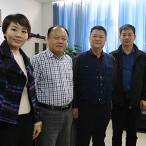縱覽線纜集團(tuán)副董事長徐洪虎走訪河南工學(xué)院，探討電線電纜人才培養(yǎng)機(jī)制 ... ... ... . ...